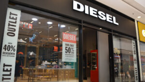Diesel Centro Comercial El Edén